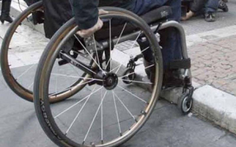 “Τίποτα για τα άτομα με αναπηρία χωρίς τα άτομα με αναπηρία”