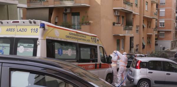 Κορονοϊός: 146 νέοι θάνατοι μέσα σε ένα 24ωρο στη Λομβαρδία