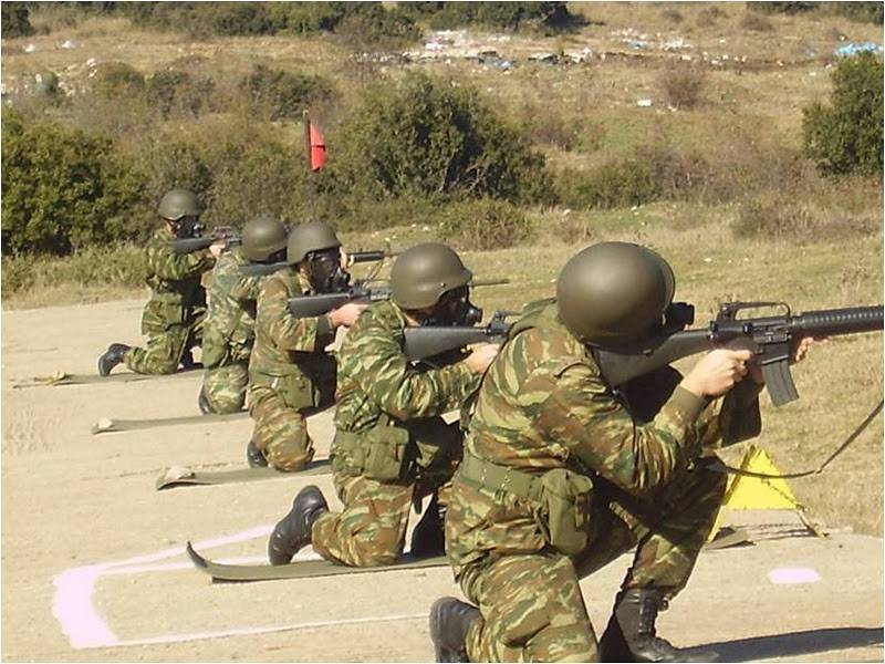 Διήμερη εκπαίδευση με πραγματικά πυρά στο Πεδίο Βολής Καλαμάτας
