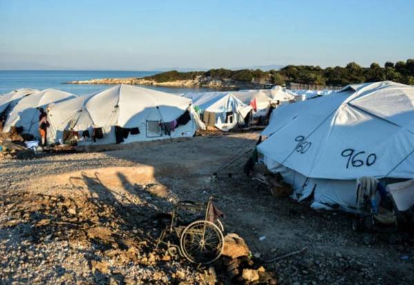 Μυτιλήνη: Έγκυος Αφγανή αυτοπυρπολήθηκε στο Καρά Τεπέ