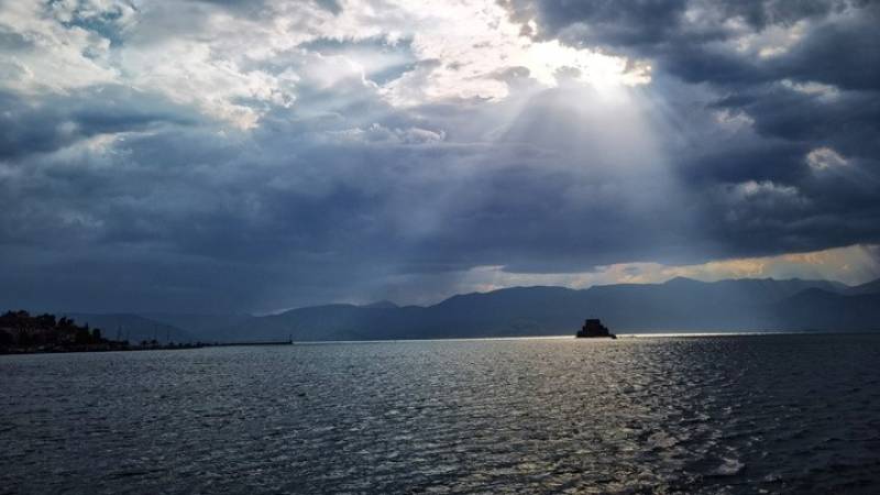 Επιδείνωση του καιρού - Σε «Red Code» Πελοπόννησος, Δ. Ελλάδα, Ιόνιο, Ήπειρος