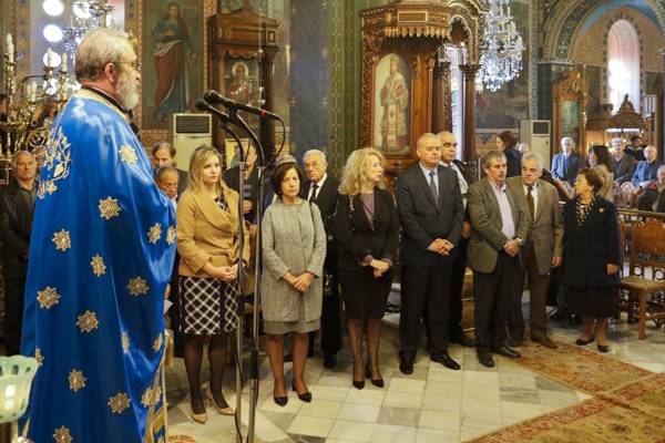 Τίμησαν την Εθνική Αντίσταση στην Καλαμάτα (βίντεο) 