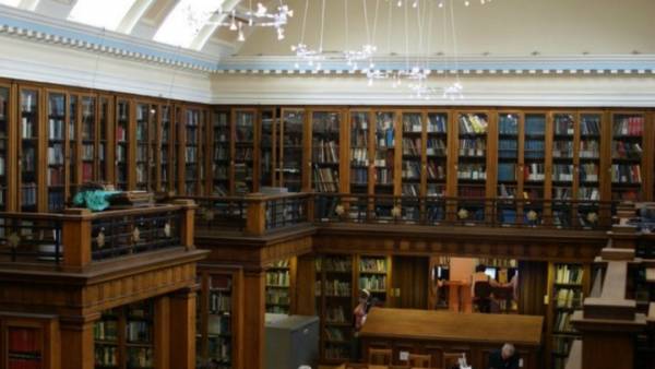 Στη Βιβλιοθήκη του Μίντλεσμπρο επιστράφηκε βιβλίο μετά από 57 χρόνια