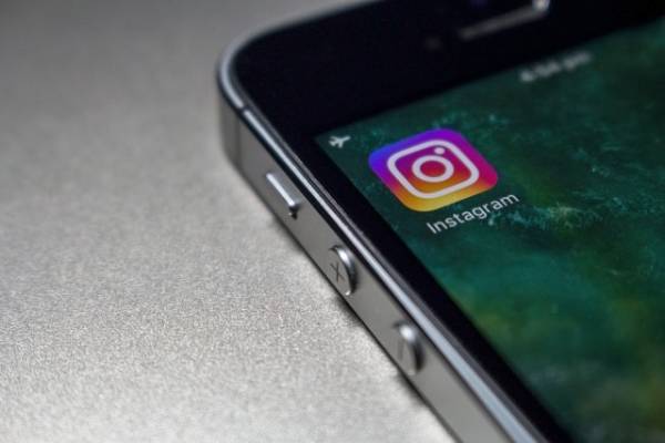 Instagram: Τα στοιχεία πολλών διασημοτήτων έπεσαν στα χέρια χάκερ