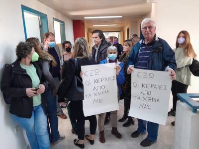 Διαμαρτυρία για εγκατάσταση κεραίας στον οικισμό του Λεύκτρου