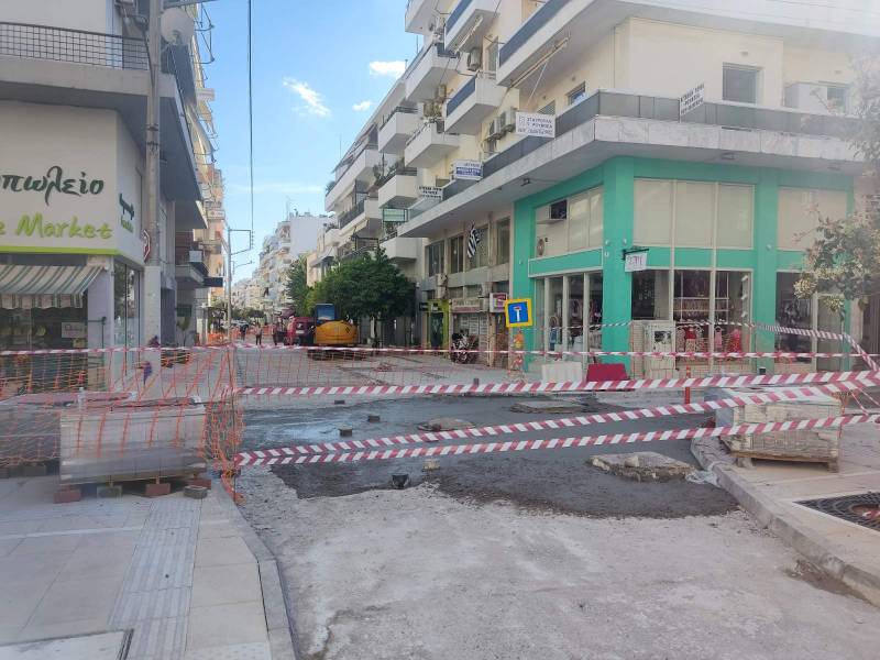 Καλαμάτα: Κλειστή και σήμερα  η διασταύρωση Γεωργούλη και Αριστοδήμου