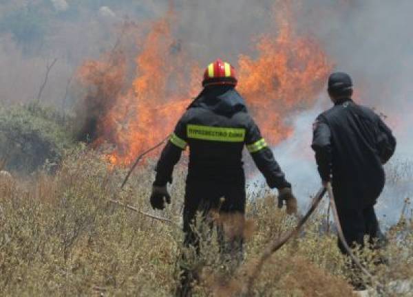 Πυρκαγιά στο Μεταλλείο Κυπαρισσίας