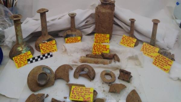 ΥΠΠΟΑ: Εντοπισμός κιβωτιόσχημου τάφου στα Νέα Στύρα με σημαντικά ευρήματα