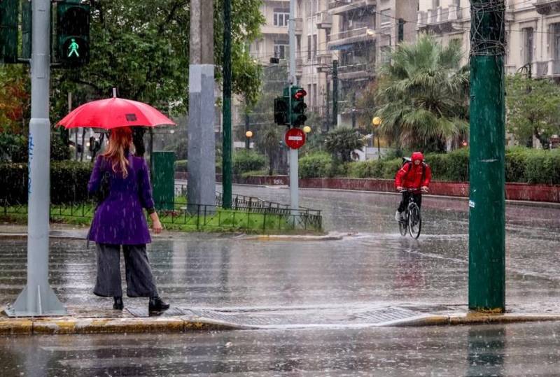 Έκτακτο δελτίο επιδείνωσης καιρού: Έρχονται βροχές, καταιγίδες και χαλάζι (βίντεο)