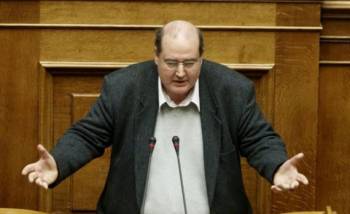 Φίλης: Κρίνεται η Δημοκρατία στην Ελλάδα και στην Ευρώπη