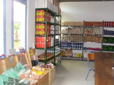 «Ανάσα» για δεκάδες οικογένειες κοινωνικό παντοπωλείο και συσσίτιο