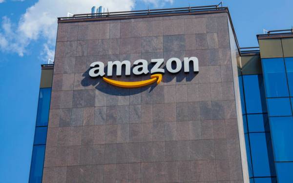 Με κορονοϊό σχεδόν 20.000 εργαζόμενοι της Amazon στις ΗΠΑ