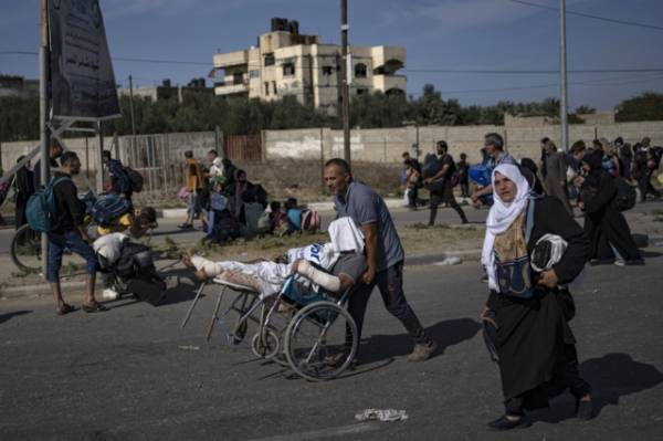 Γάζα: Καταρρέουν τα νοσοκομεία στο νότιo και κεντρικό τμήμα του θύλακα