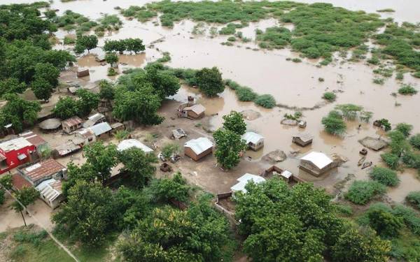 Στους 127 οι νεκροί από το πέρασμα του τροπικού κυκλώνα στη Ζιμπάμπουε και τη Μοζαμβίκη