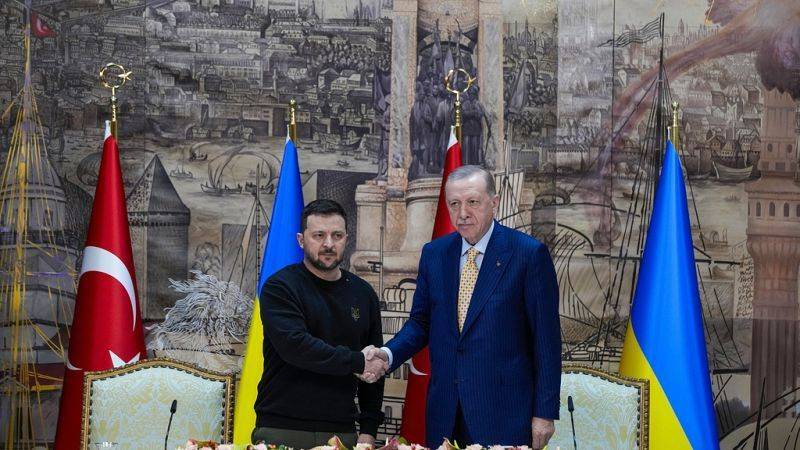Απορρίπτει την πρόταση Ερντογάν για «ειρηνευτική σύνοδο με τη συμμετοχή της Ρωσίας» ο Ζελένσκι