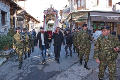 Η Βυτίνα γιόρτασε τη μνήμη του Αγίου Τρύφωνος (φωτογραφίες)