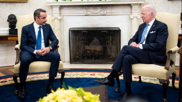 Συνάντηση Μπάιντεν - Μητσοτάκη στον Λευκό Οίκο: &quot;Οι σχέσεις Ελλάδας - ΗΠΑ στην καλύτερή τους στιγμή&quot; (βίντεο)