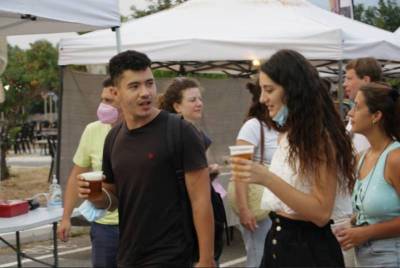 Στήριξη στους πληγέντες των πυρκαγιών από το Φεστιβάλ Μπίρας (Φωτογραφίες)