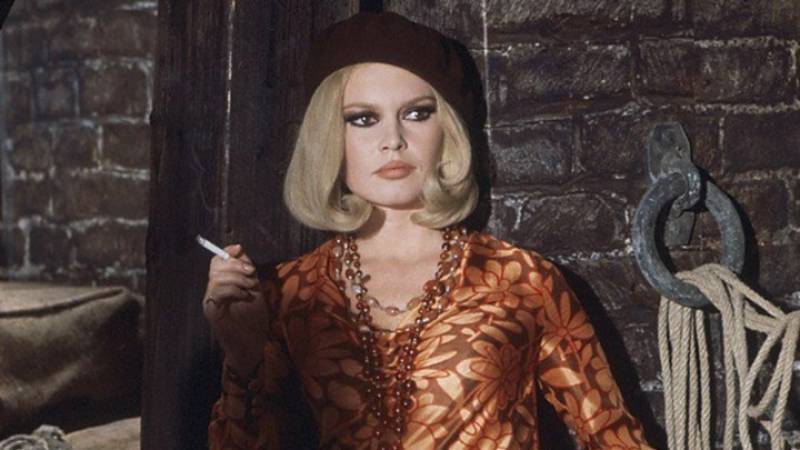 Πέθανε η θρυλική ηθοποιός Μπριζίτ Μπαρντό (βίντεο)