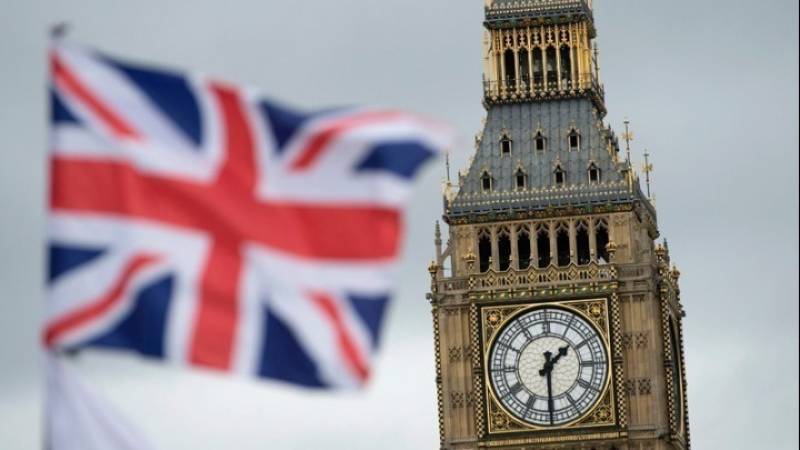 Βρετανία: Αίρεται από 10 Ιουλίου η υποχρεωτική καραντίνα για ταξιδιώτες