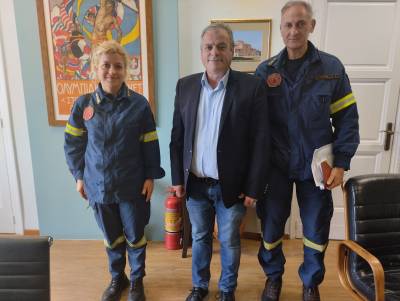 Συνάντηση Κατσαφάδου με τον δήμαρχο Πύλου – Νέστορος Παν. Καρβέλα