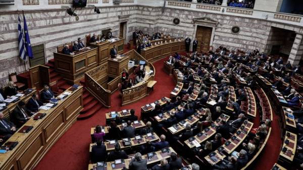 Βουλή: Κατατέθηκε η τροποποίηση του νόμου για τα όπλα και πυρομαχικά