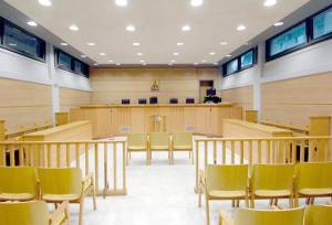 Καλαμάτα: Κατέθεσαν μάρτυρες υπεράσπισης στη δίκη των 23 γιατρών