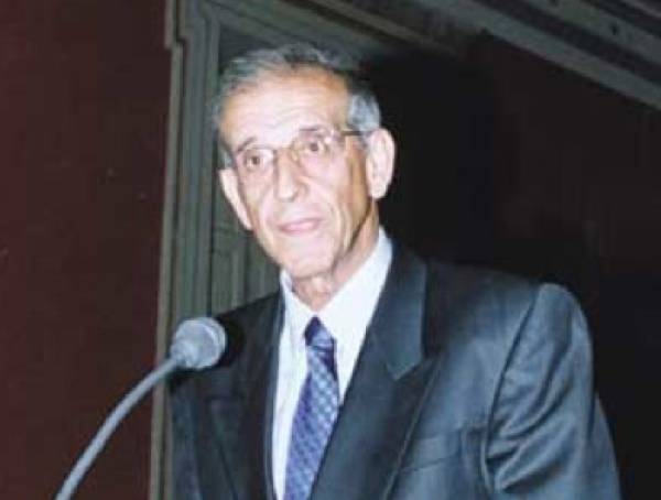 Απεβίωσε ο καθηγητής Νομικής Κωνσταντίνος Κεραμεύς, πατέρας της υπουργού Παιδείας