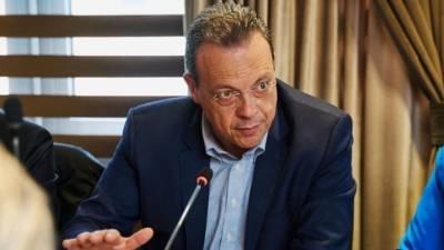 Φάμελλος: Προκαταρκτική Επιτροπή για το σκάνδαλο του ΟΠΕΚΕΠΕ, παραίτηση της κυβέρνησης και εκλογές (βίντεο)