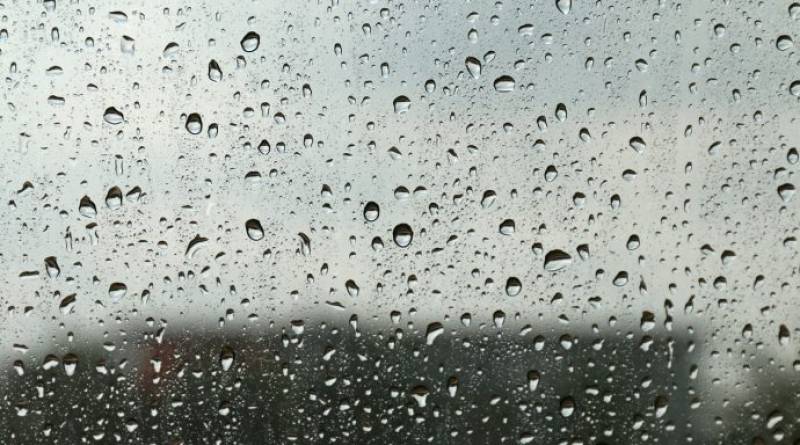 Καιρός: Βροχερή Κυριακή με αρκετές νεφώσεις σε όλη τη χώρα