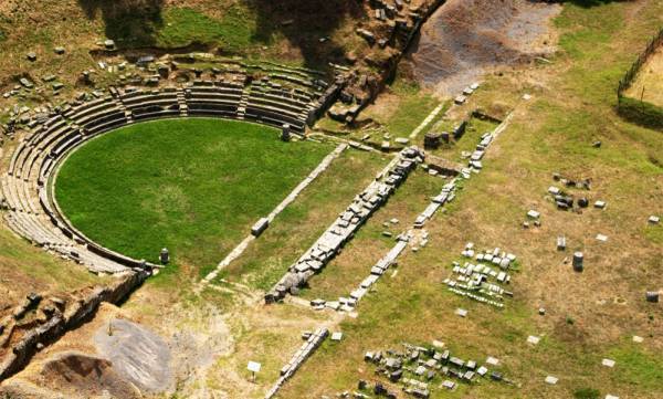 Ανοικτοί 4 αρχαιολογικοί χώροι στη Μεγαλόπολη