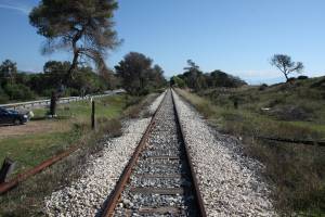 Τσιγγάνοι έκλεβαν γραμμές του ΟΣΕ - 7 συλλήψεις σε αστυνομική επιχείρηση