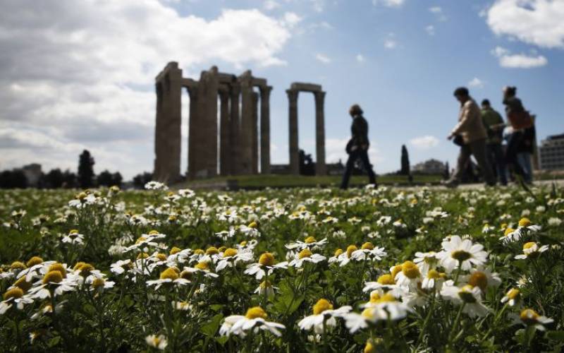 Έλληνας καθηγητής τουρισμού στο Άμπου Ντάμπι: Η ζωή μετά τον κορονοϊό και ο τουρισμός στην Ελλάδα