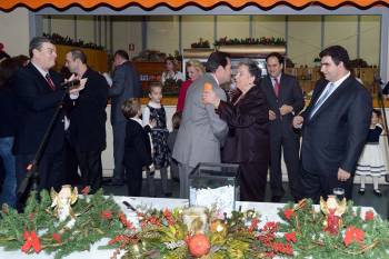 Θύελλα αντιδράσεων για άρθρο κατά Καρέλια