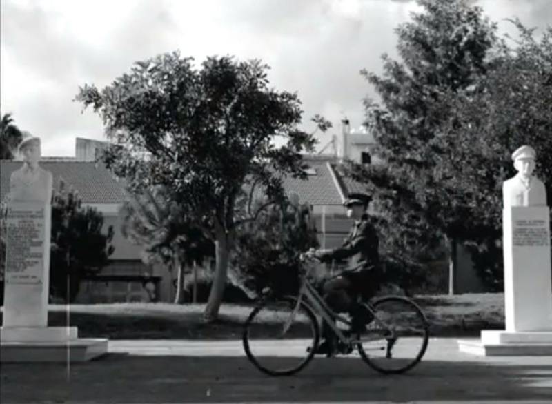 Νέα Σκηνή: «Δείπνο για οχτώ στις 8» αύριο στο Πνευματικό Κέντρο Καλαμάτας