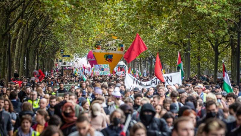 Συνεχίζεται το απεργιακό κύμα στη Γαλλία (βίντεο)