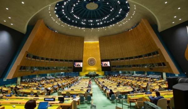 ΟΗΕ: Χάνουν το δικαίωμα ψήφου στη Γενική Συνέλευση οκτώ χώρες