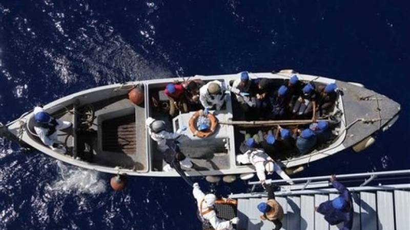 Διάσωση 39 προσφύγων στη θάλασσα της Σάμου