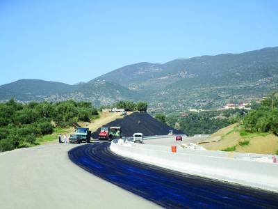 Τέλος εβδομάδας παραδίδεται και η γέφυρα του περιφερειακού (βίντεο-φωτογραφίες)