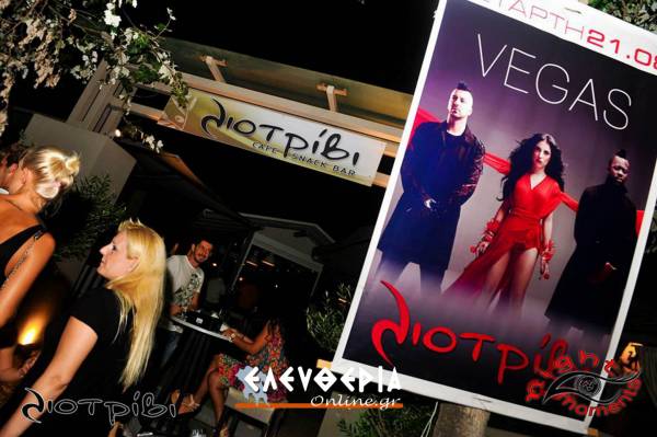 Vegas Live στο "Λιοτρίβι Club" στην Κυπαρισσία (φωτογραφίες)