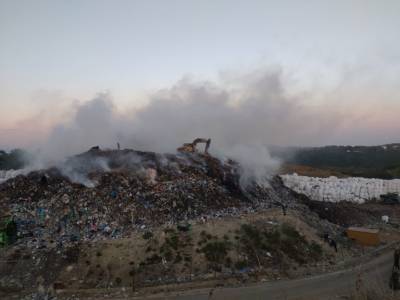 Πυρκαγιά σε χώρο εναπόθεσης απορριμμάτων στη Νεμέα