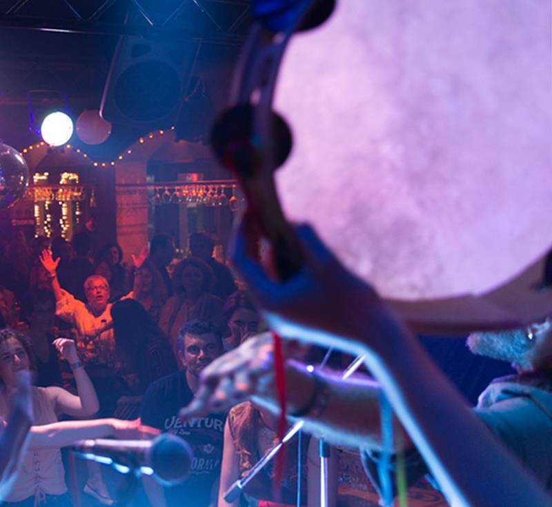 Αύριο η συναυλία των “Grikanta” στη Συλλογή Ελληνικών Ενδυμασιών “Καρέλια”