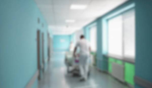 Βρετανία: «Οι ασθενείς στα νοσοκομεία έχουν λιγότερο βαριά συμπτώματα σε σχέση με πριν»