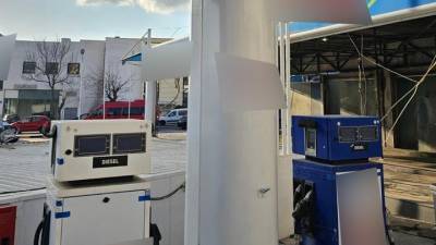 Εξαρθρώθηκε εγκληματική οργάνωση που νόθευε καύσιμα και ποτά