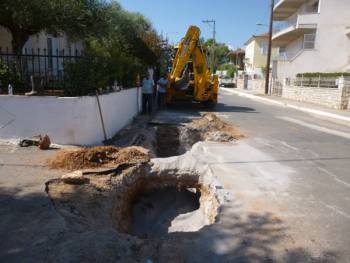 Χωρίς νερό η Μεσσήνη λόγω βλάβης στον αγωγό