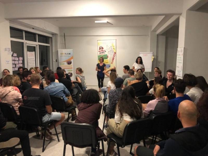 60 νέους από 9 χώρες φιλοξενεί ο Κ.Α.ΝΕ
