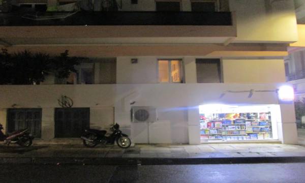 Γυναίκα έπεσε από τον 4ο όροφο πολυκατοικίας στο κέντρο της Καλάμάτας