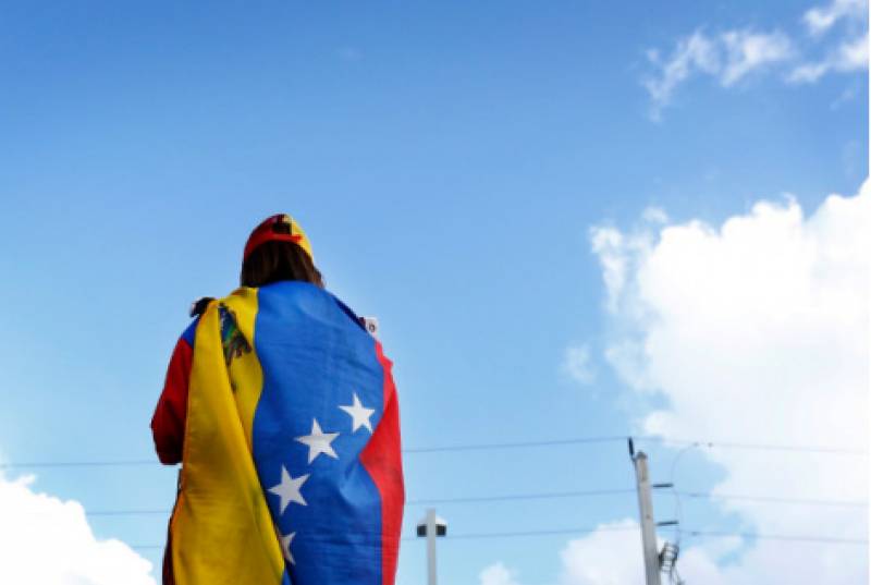 Βενεζουέλα: Συνελήφθη το δεξί χέρι του Γκουαϊδό