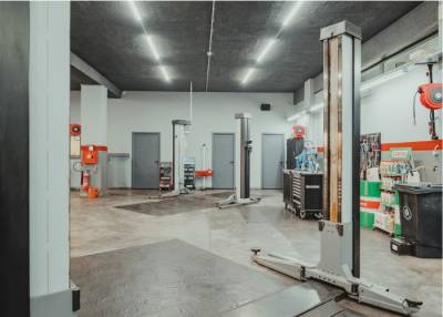 Σωκράτης Σάμιος Bosch Car Service: Αξιόπιστο Συνεργείο Αυτοκινήτων &amp; Ελαστικών στην Καλαμάτα