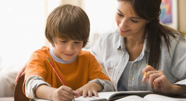 Μια έξυπνη εφαρμογή βοηθά τους γονείς να ελέγχουν τις ασκήσεις μαθηματικών των παιδιών τους